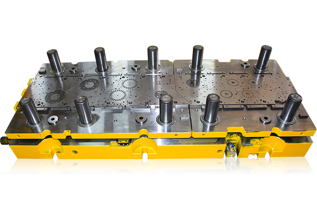 Refrigerator motor progressive die